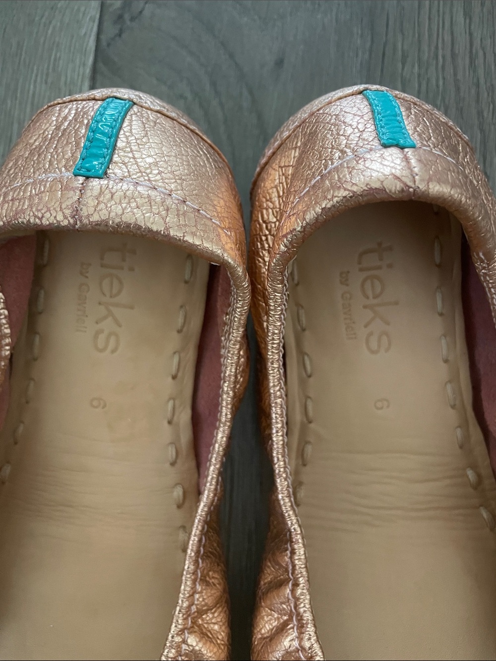 Tieks Rose Gold Leather Ballet Flats Sz:6 - Picture 7 of 7